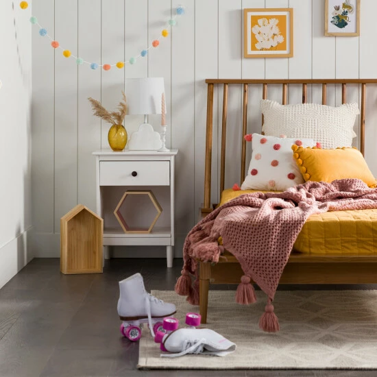 Top 10 😍 Middlebrook Designs Middlebrook Blaney Solid Wood Spindle Platform Bed White 🔔 8 Top 10 😍 Middlebrook Designs Middlebrook Blaney Solid Wood Spindle Platform Bed White 🔔 - Image 6